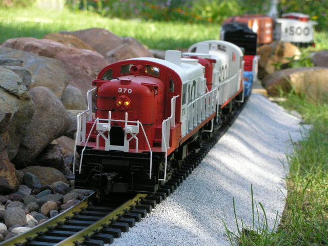 [An RS-3 in your face]